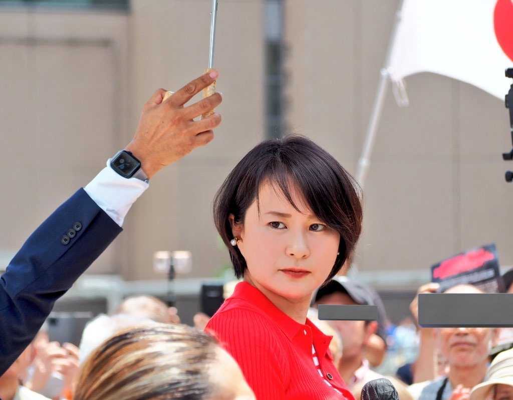 深田萌絵 プロフィール